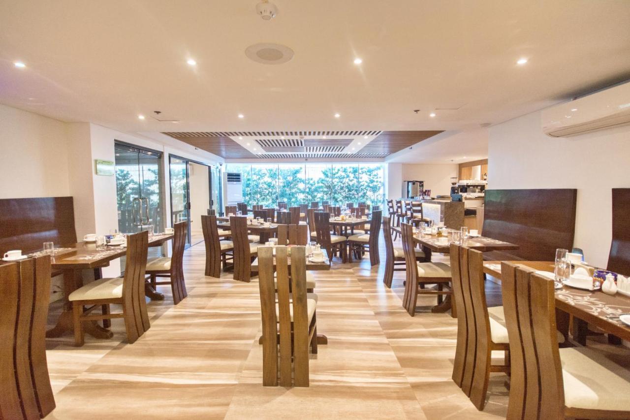 Commander Suites De Boracay Manoc-Manoc Luaran gambar