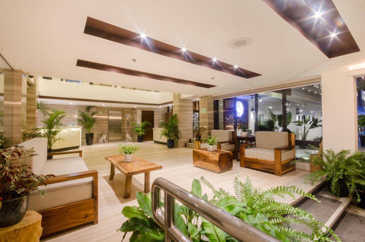 Commander Suites De Boracay Manoc-Manoc Luaran gambar