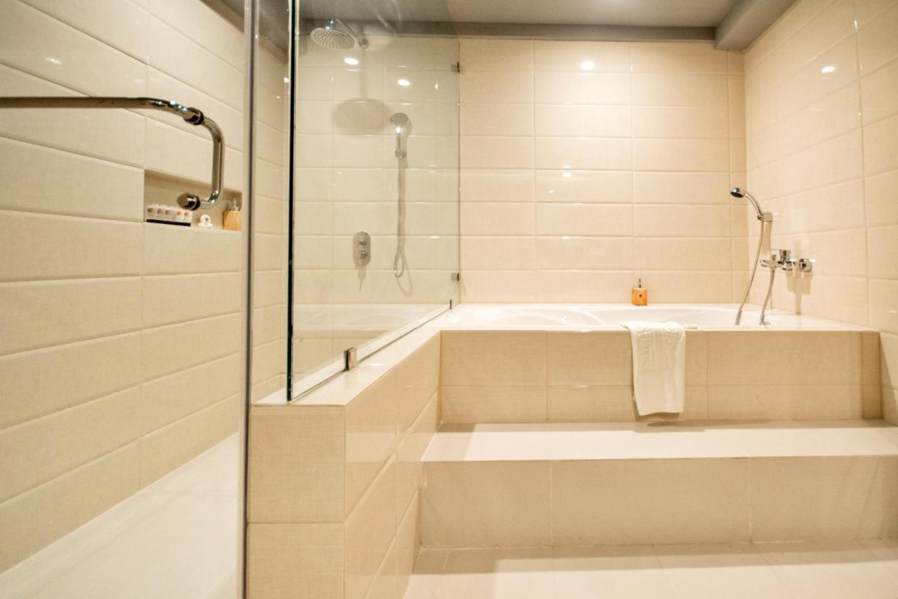 Commander Suites De Boracay Manoc-Manoc Luaran gambar